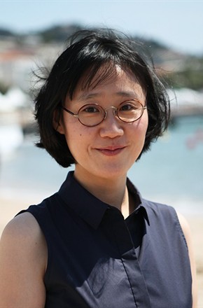 女                      双鱼座 1980-02-25 韩国 郑朱莉