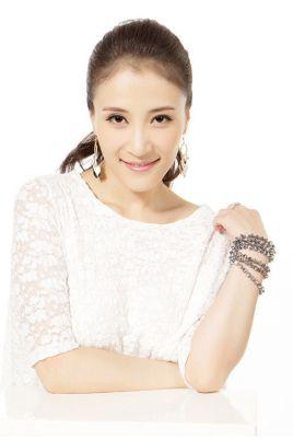 李莎
