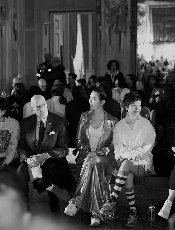 余男Alberto Zambelli 时装秀.jpg