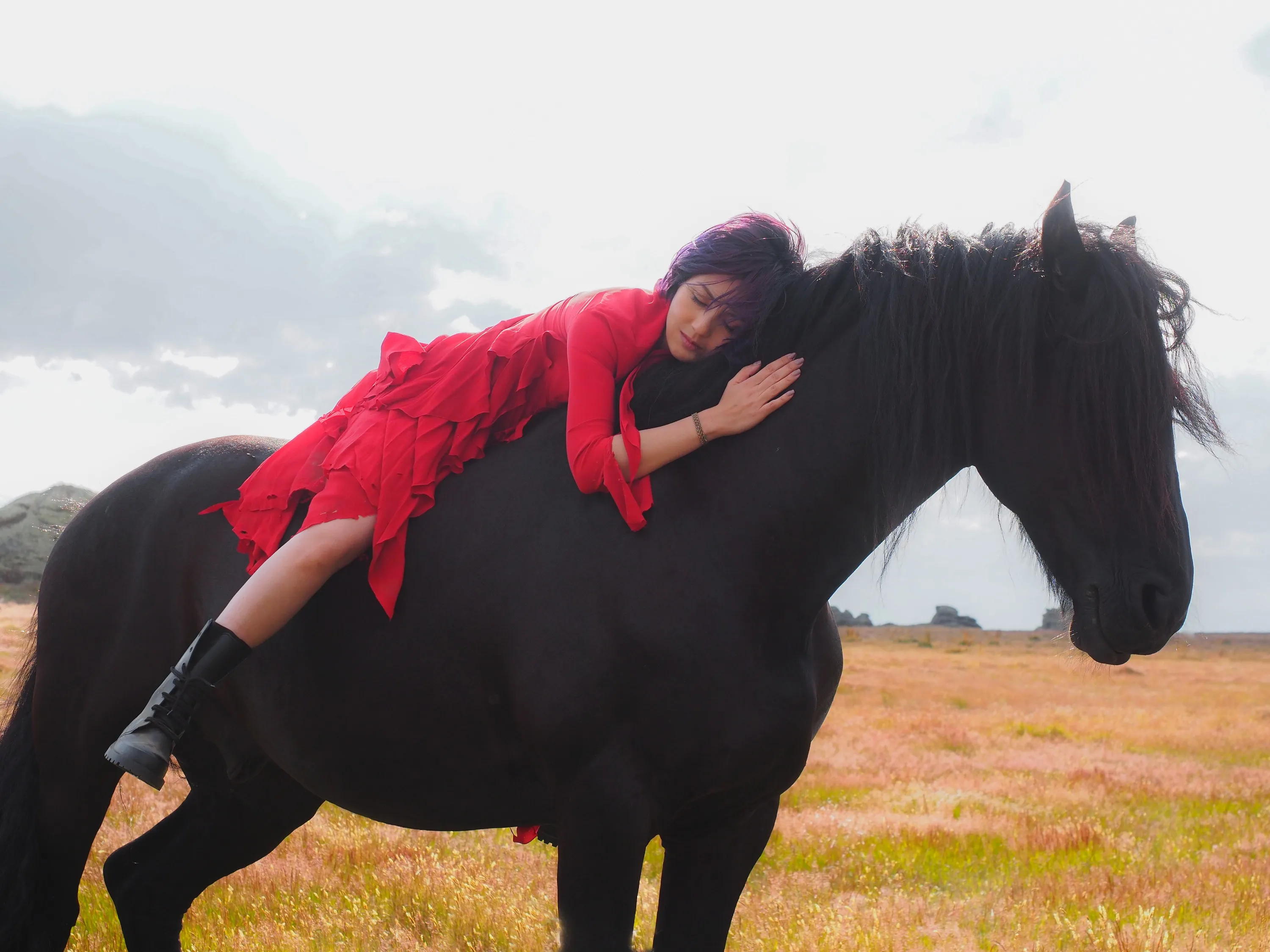  Miriam Yeung 与小马伙伴.jpg
