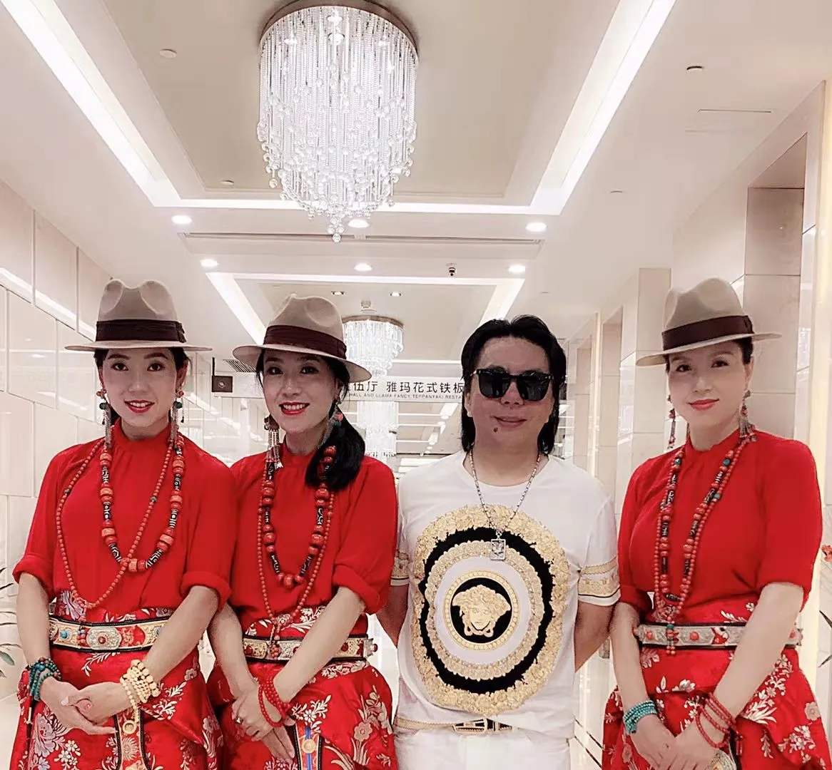 索南扎西北京西國貿大酒店歌迷見面會圓滿落幕 (4).jpg