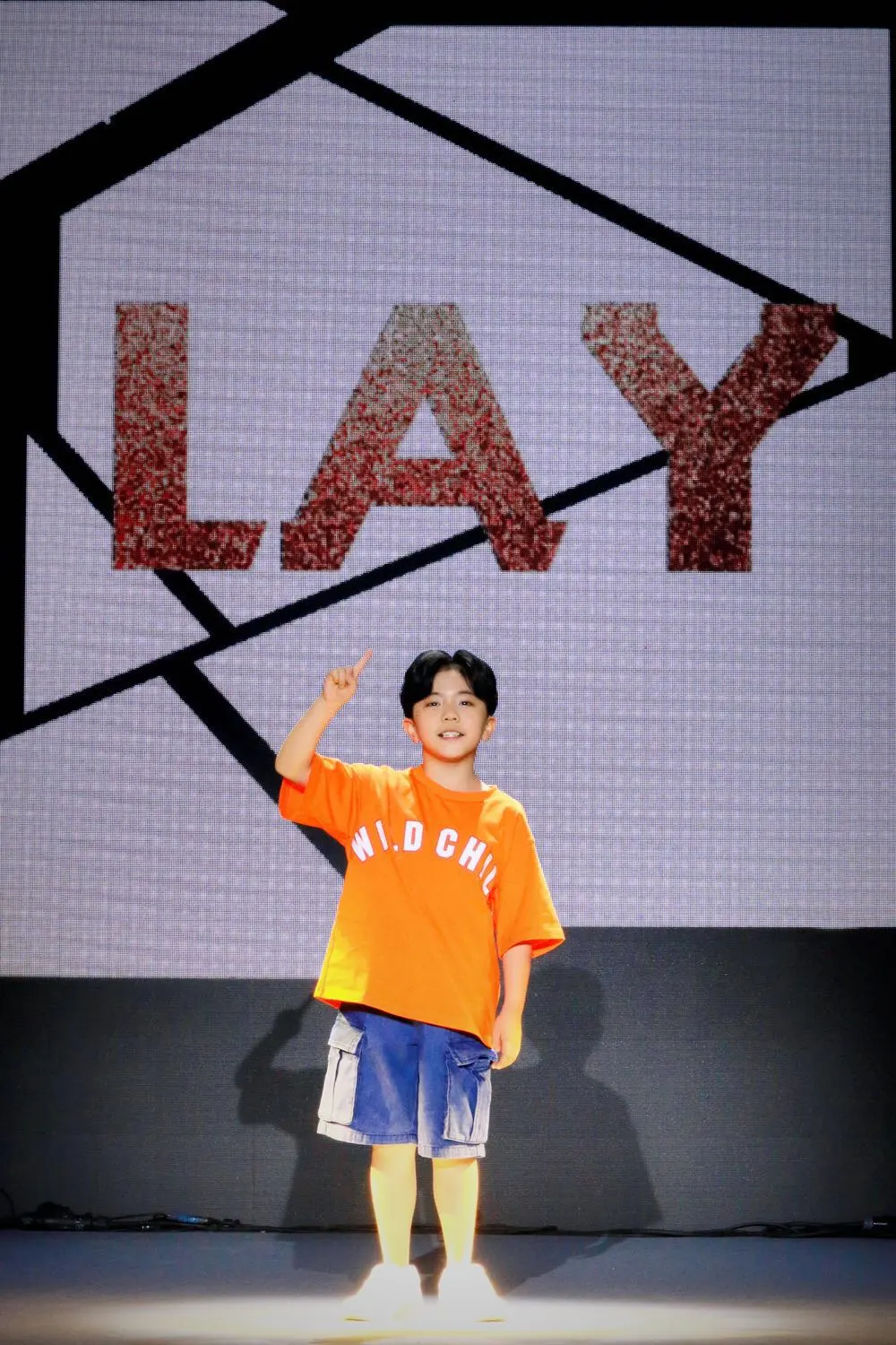 卢 Yu Si   Lay (entertainer) 巡演发布会.jpeg