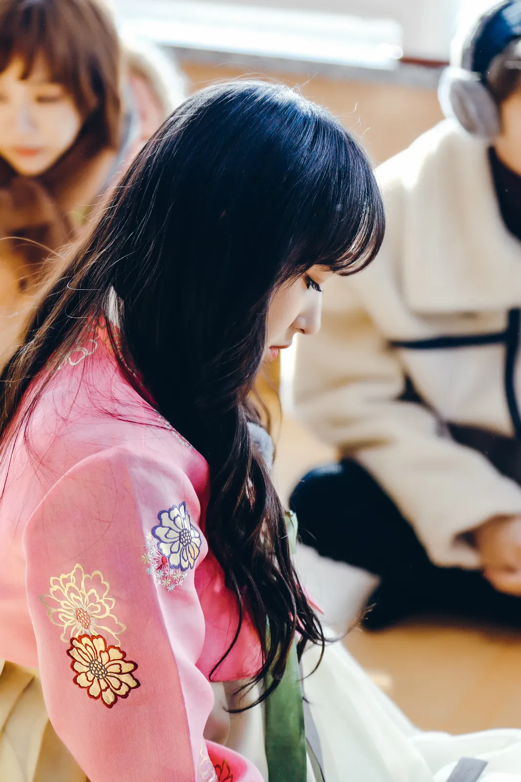 程瀟身著美麗的朝鮮族服飾.jpg