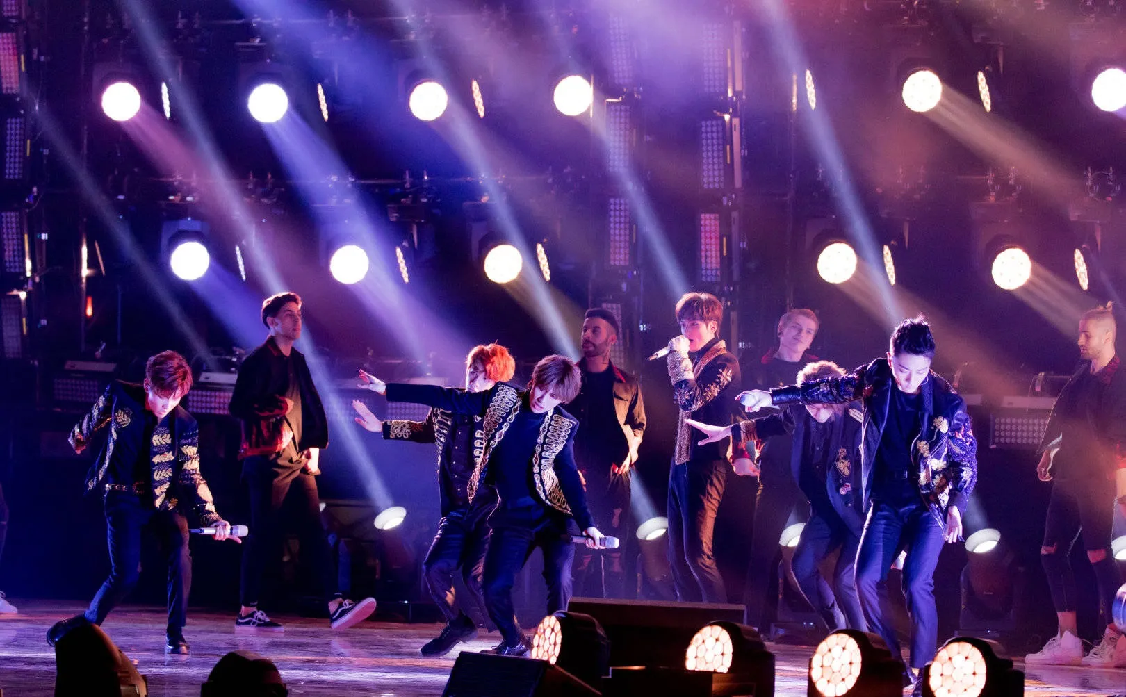 C.T.O跨年演唱會表演.jpg