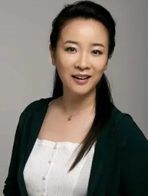  Xiaoyi Chen 