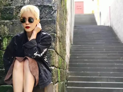  King Ke 黄金短发造型 (2).jpg