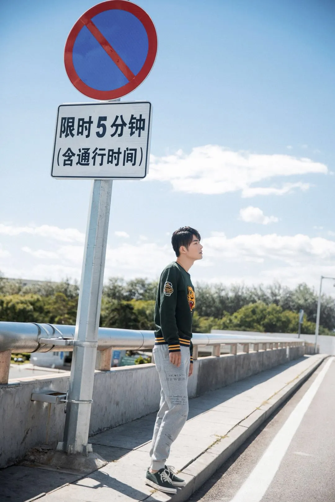 陳學冬啟程紐約時裝週