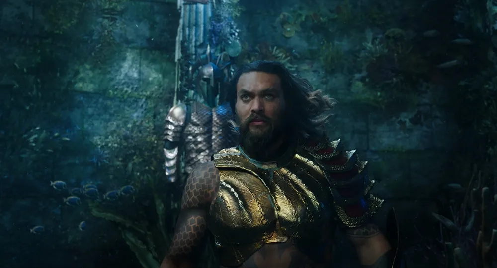 Aquaman is at the bottom of the ocean, ready. JPG
