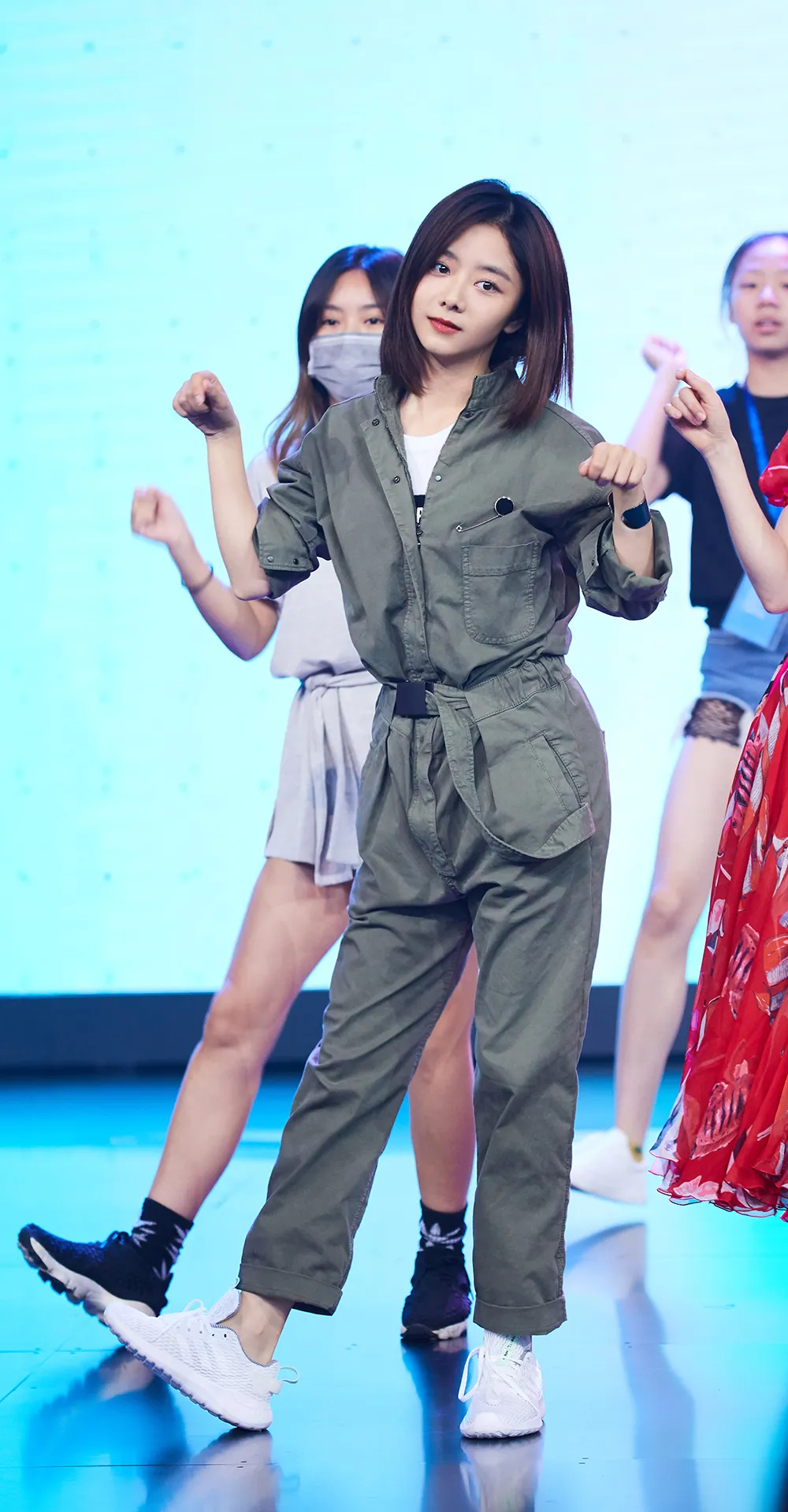 谭松韵首秀舞蹈