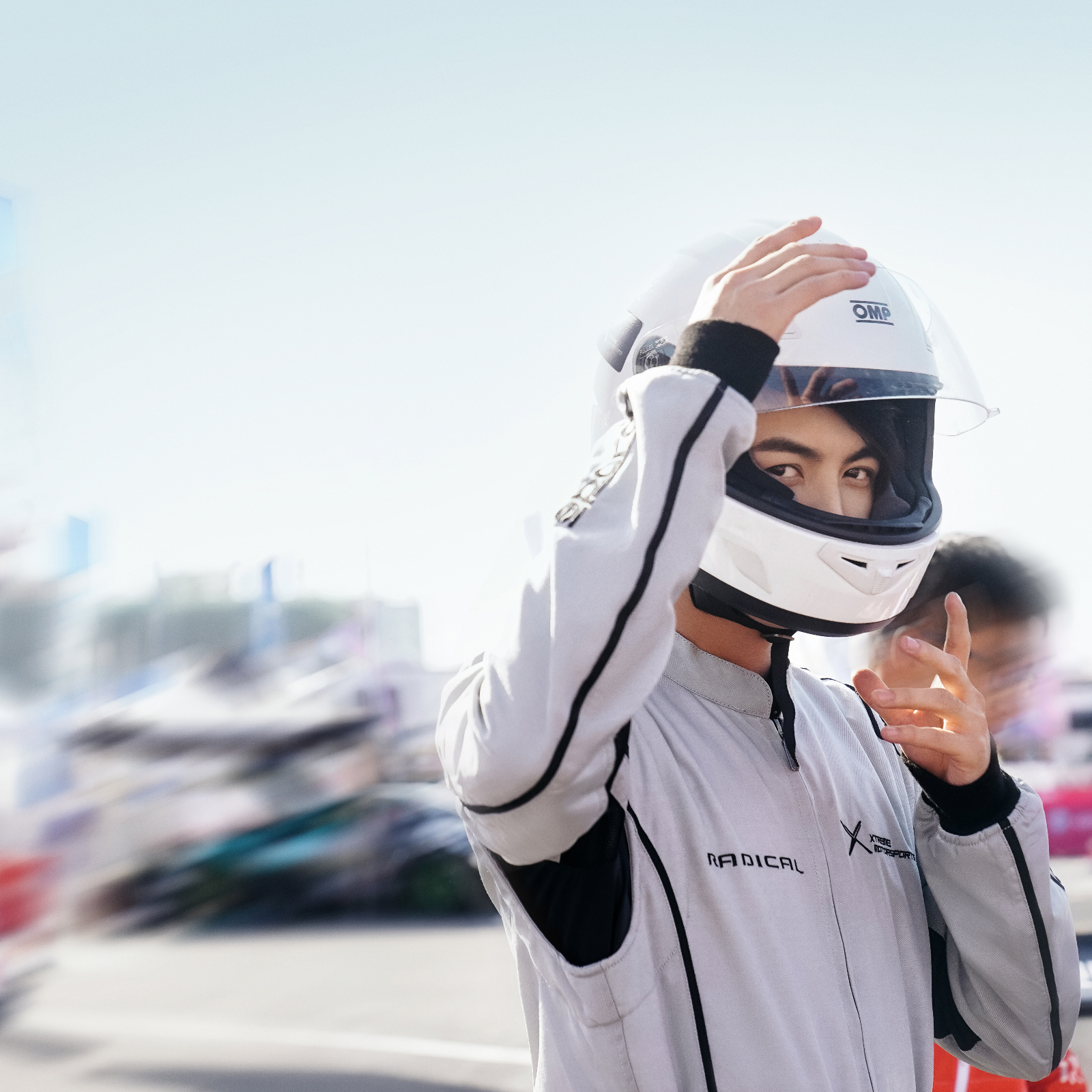劉帥《演技派》激烈角逐 亞洲賽車電子競技大師賽體驗飛馳人生