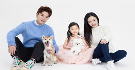 贾乃亮为甜馨庆生屏蔽李小璐，如今一家三口同框合影已成奢侈