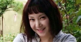 曾为爱息影嫁音乐人，后丈夫身陷囹圄，她复出替夫还债，今忍痛送别