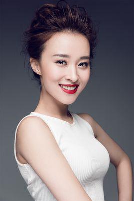 仇佩佩个人资料-仇佩佩明星关系图谱--电影作品图谱 - 明星 - 星关系