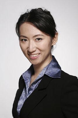 yi-nuo li演员女李一诺,清华大学生物系本科,加州大学洛杉矶分校分子