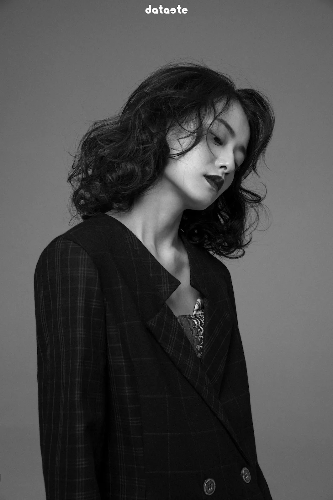 10柴碧云 眼波流转.jpg