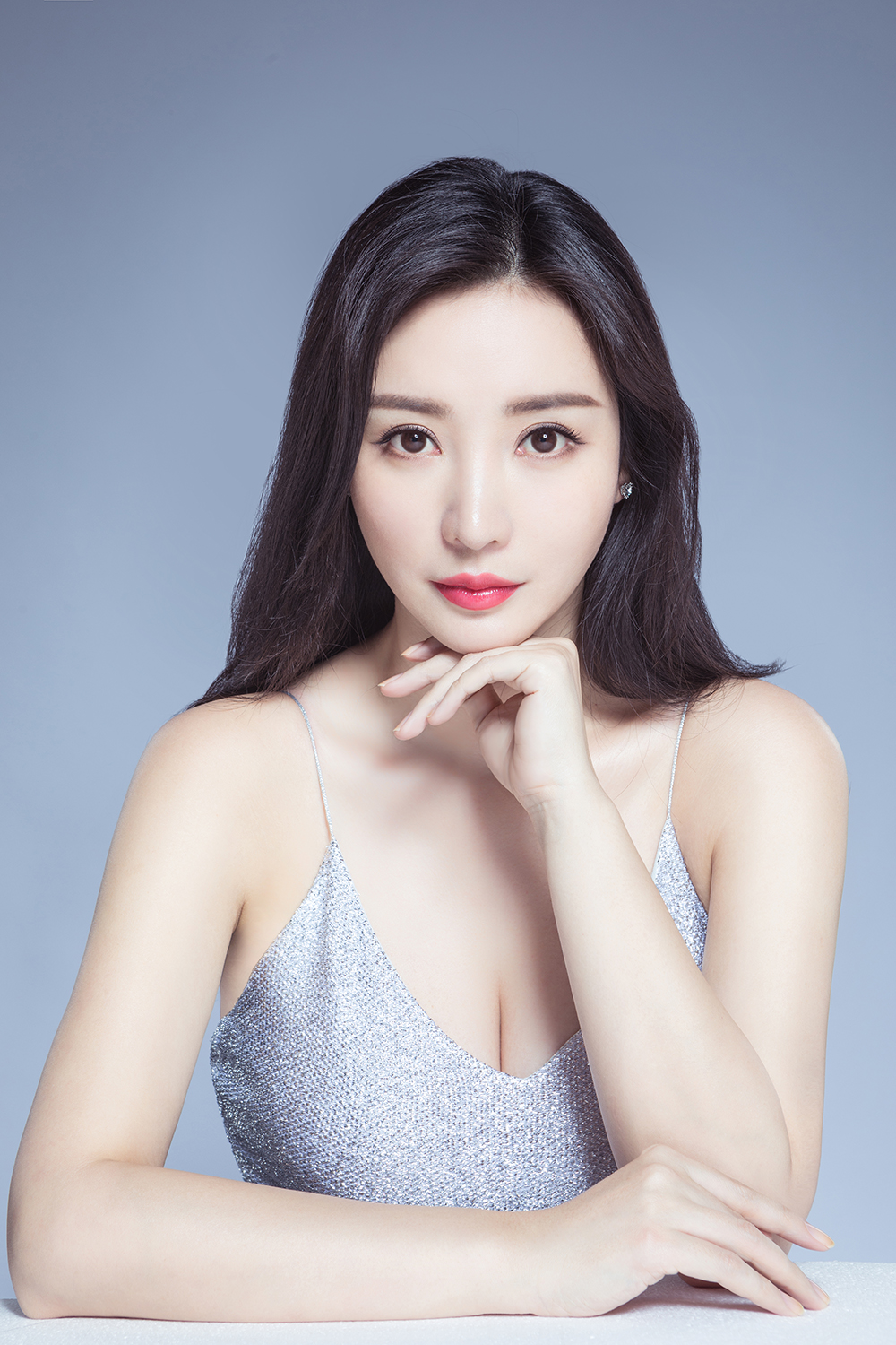 July 18, 2018, Beijing, Liu Yan (actress) in silver shiny close-fitting con...