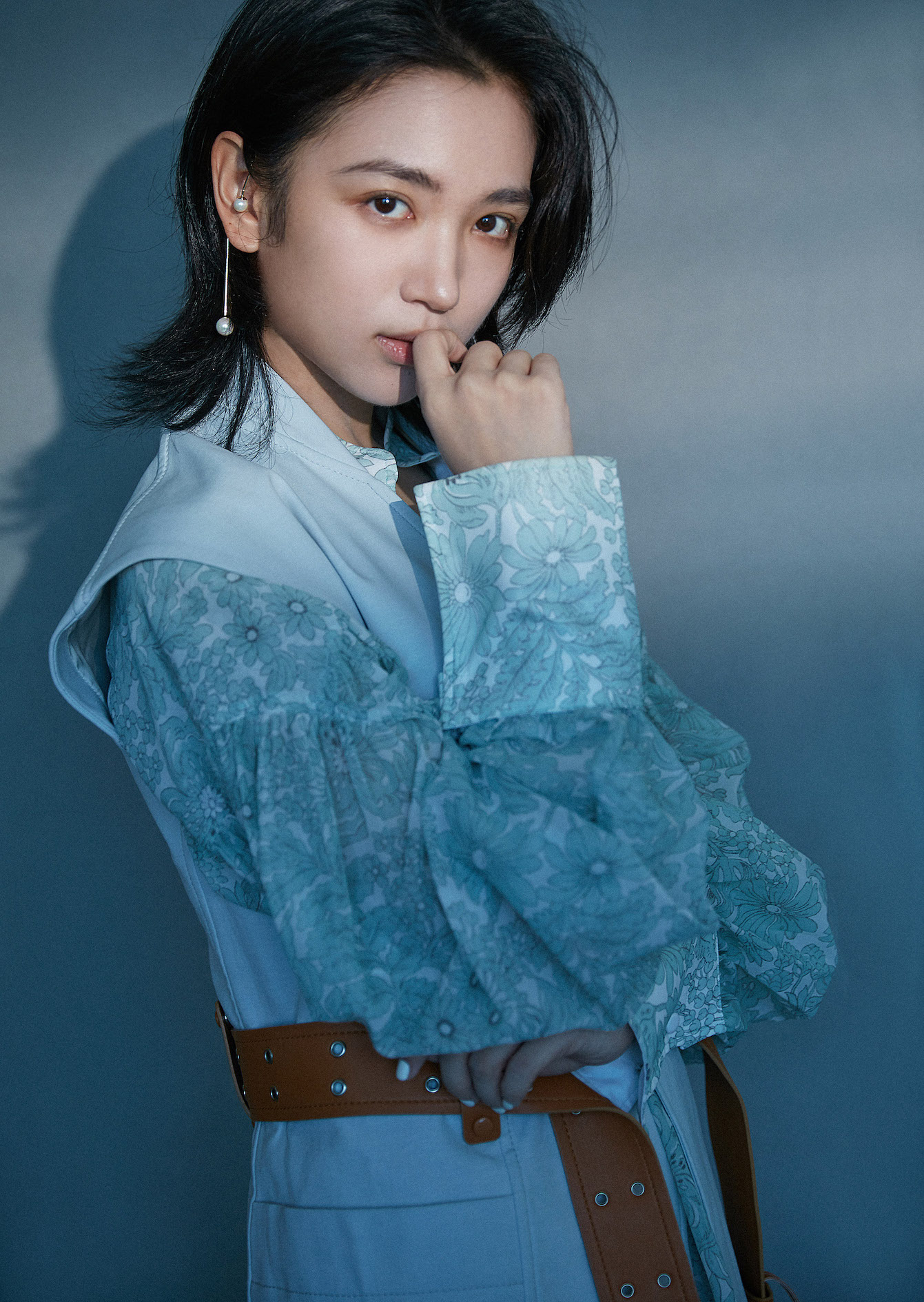 代露娃个人资料-代露娃明星关系图谱--电影作品图谱 - 明星 - 星关系