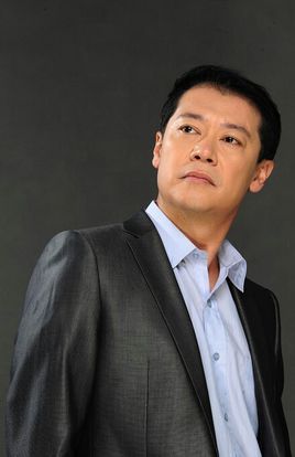 高大伟