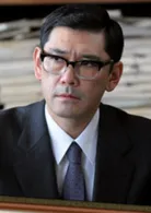 牧顺三