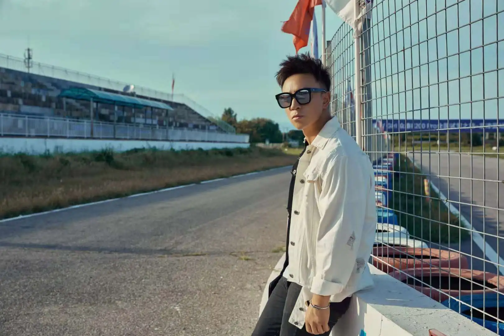 释小龙 阳光清爽.jpg