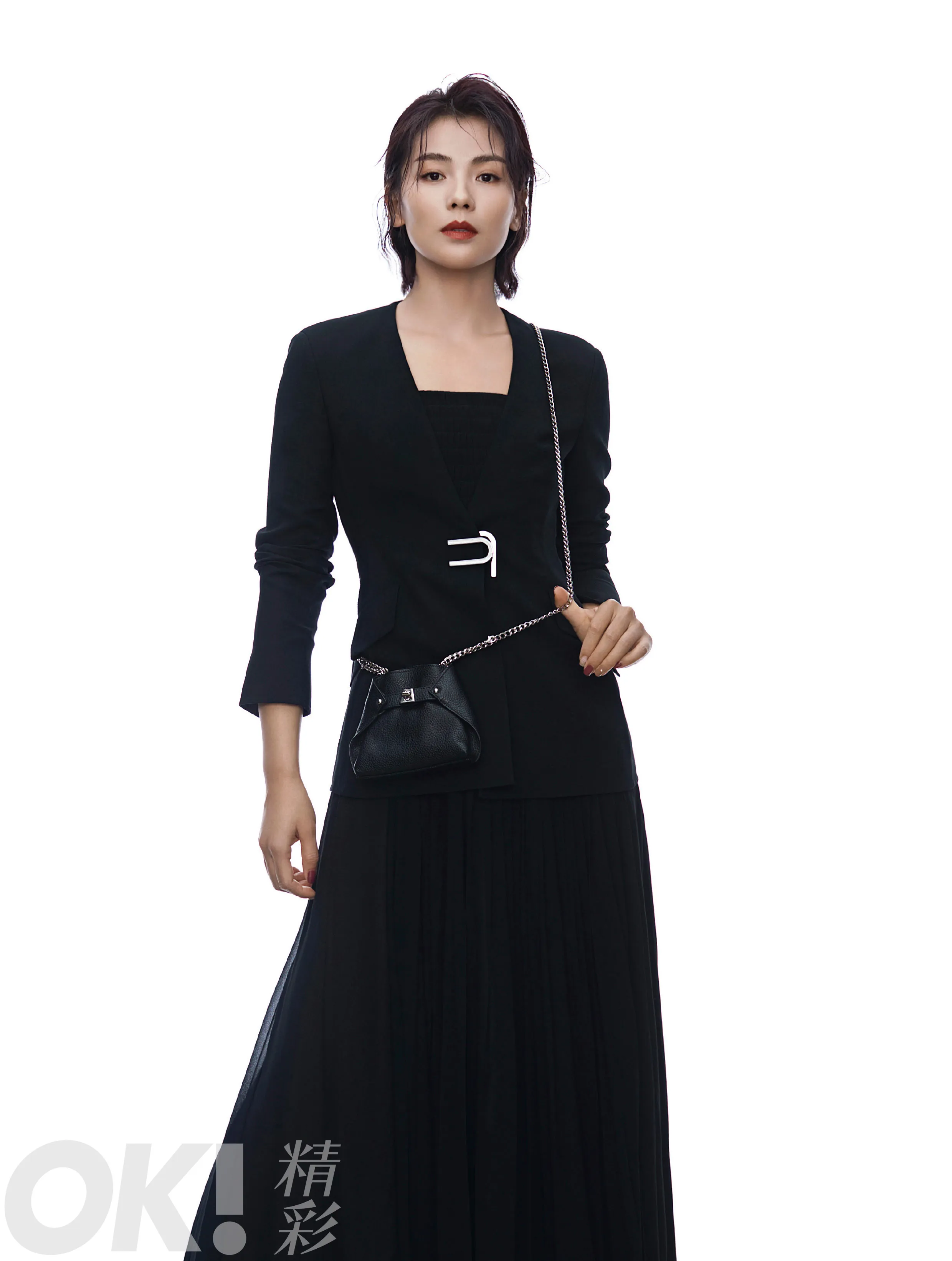 刘涛黑色诠释高级都市感.jpeg