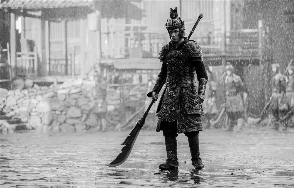 Lei Wu plays Yang Ping