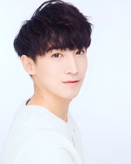 黄宏轩