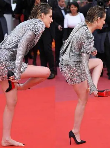 Kristen Stewart walking barefoot red carpet