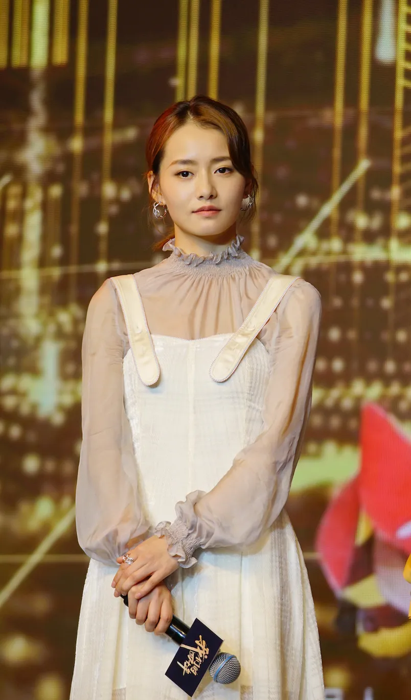 4柴碧云 饰 西城.jpeg