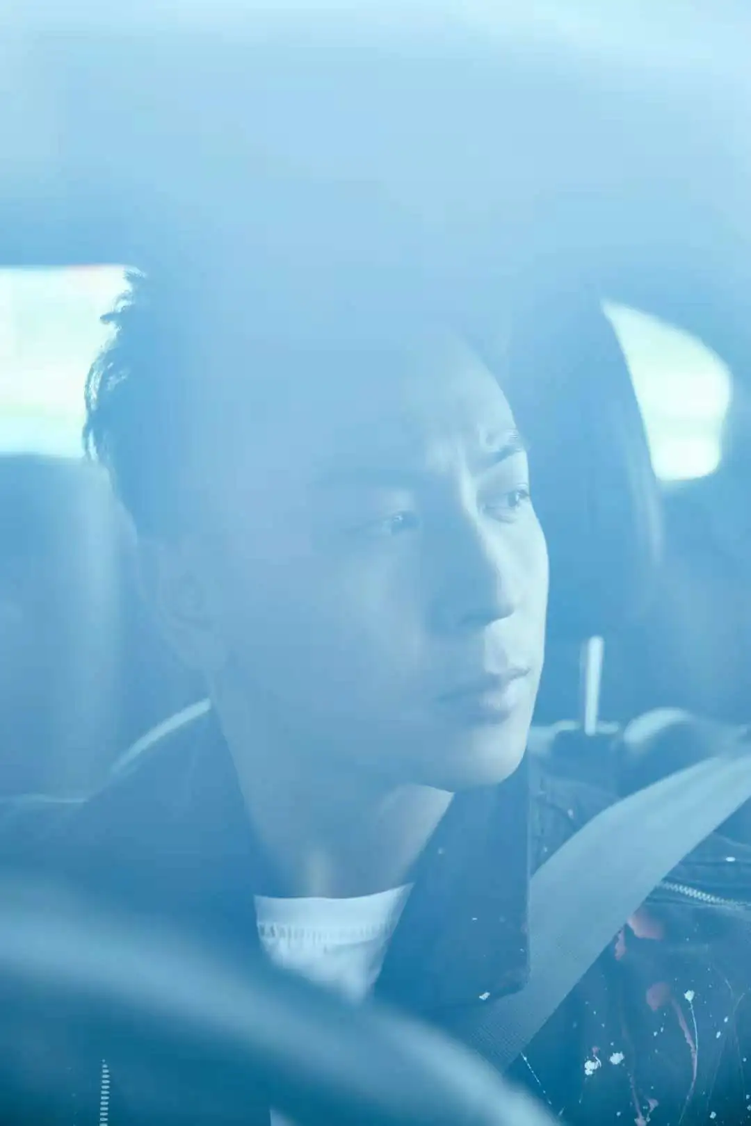 释小龙 完美侧颜.jpg