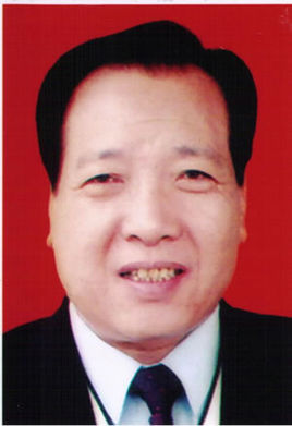 董鹏翔