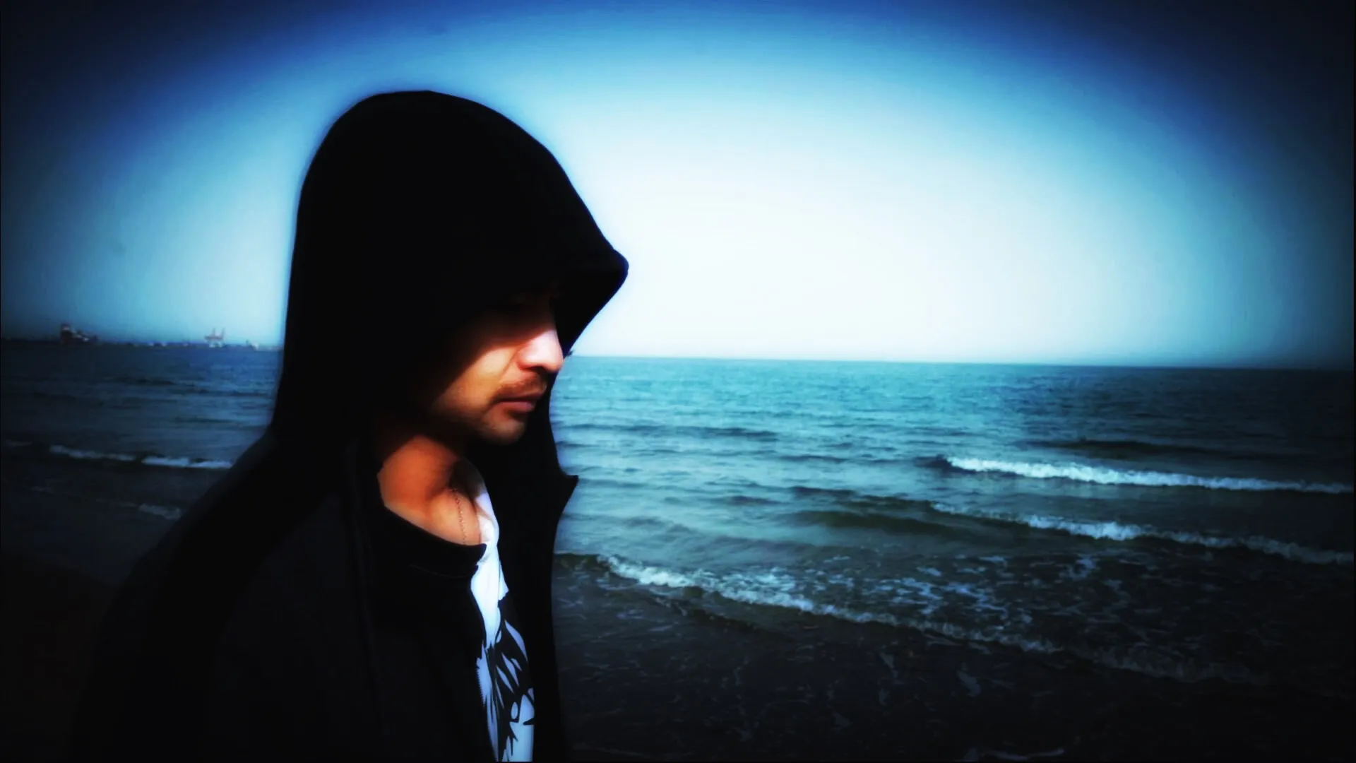 《自由》MV配圖 (2).jpg