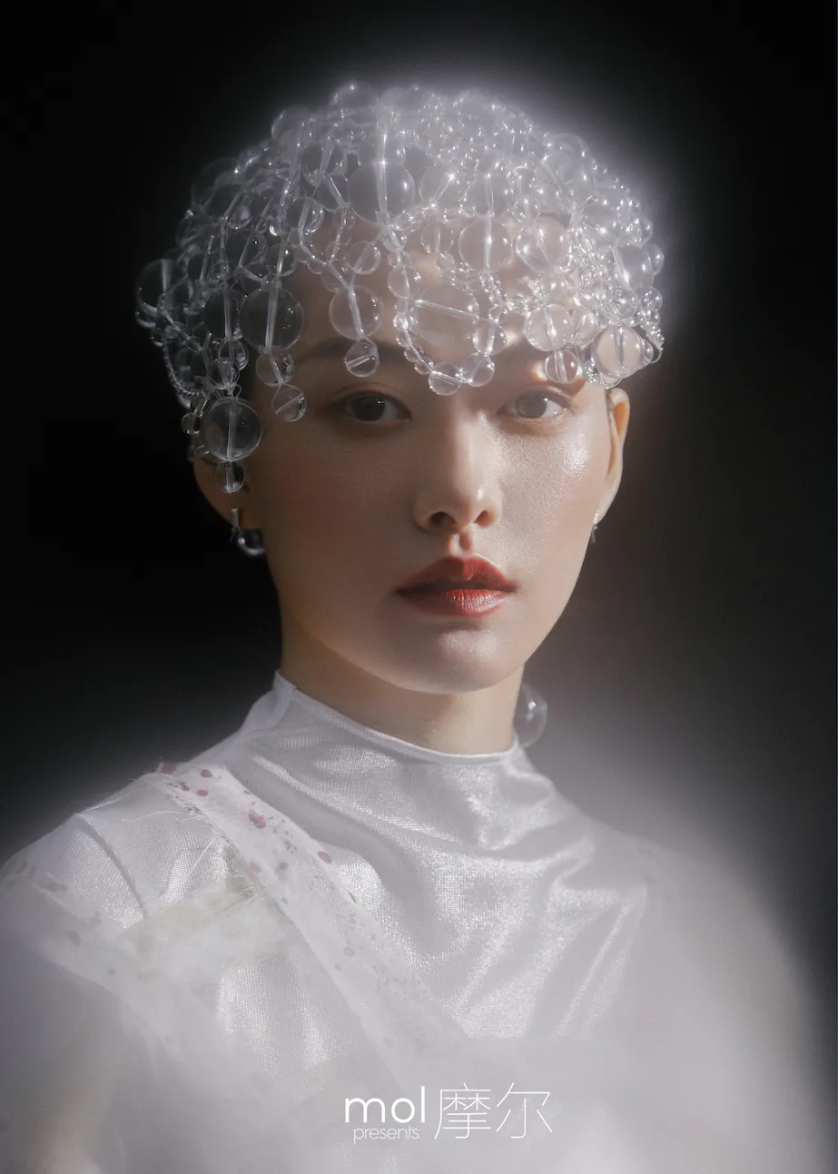 8柴碧云 冷冽眼神.jpg